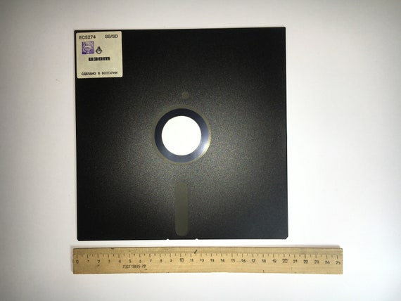 AGONbyAOC's tweet photo. What were these used for? (completely wrong answers only) https://t.co/Qm9QtEYNFA