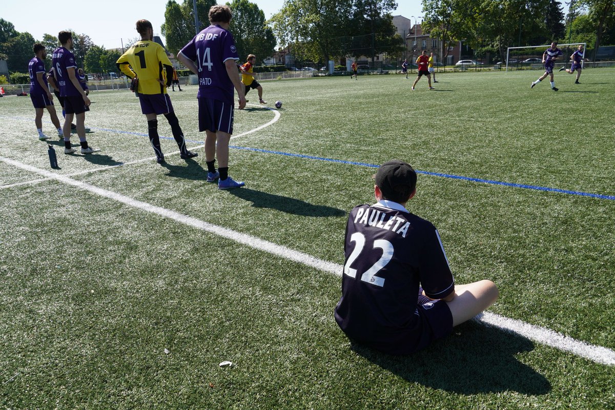 MBIDF's tweet photo. Il fait beau, il fait chaud, c'est la saison des tournois ! 🌞⚽️
C'est parti pour le 15e tournoi #MBIDF ! On va vous partager quelques photos toute la journée🥤 https://t.co/iHw7CXeFeu