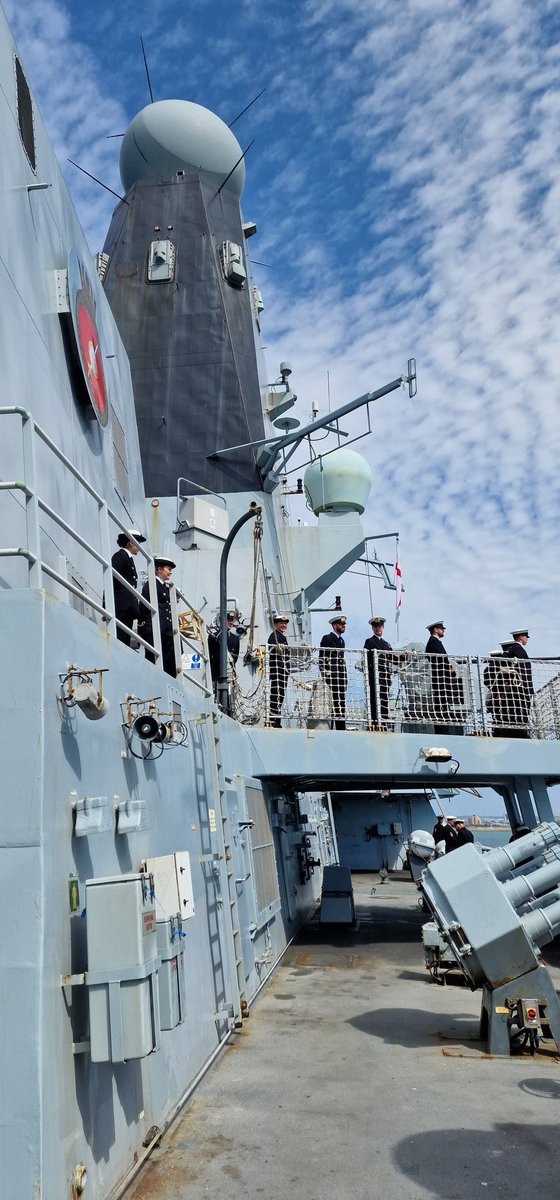 HMS Defender tweet media