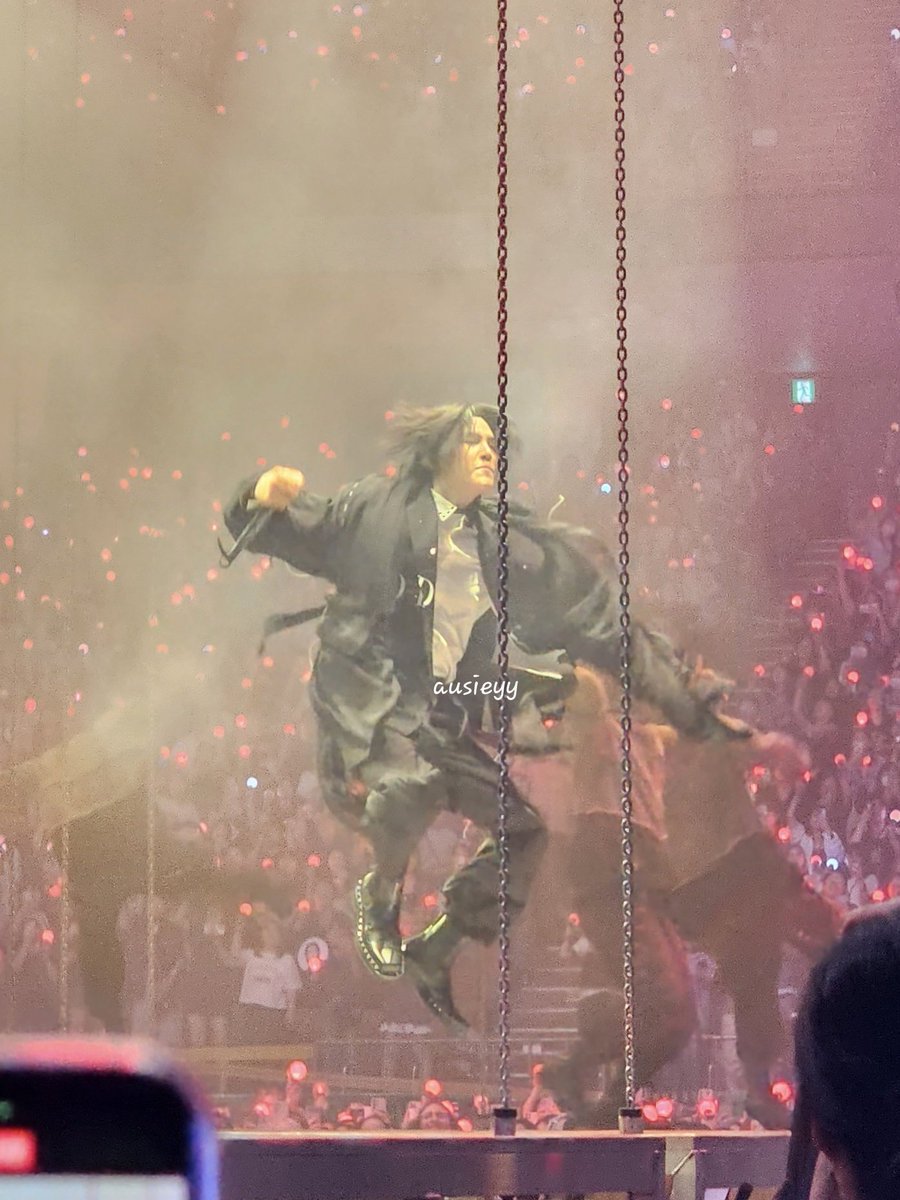 gummysmilelover's tweet photo. "Yoongi's concert photos taken by fans" day 25 - Seoul : a thread https://t.co/E2SXDcdFxV