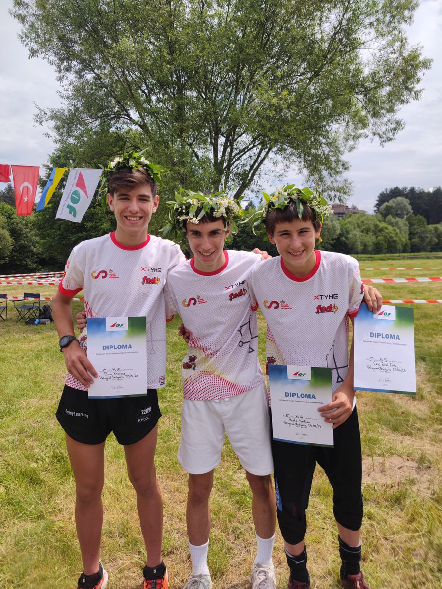 fedo_org's tweet photo. 💪🏼🔝Diploma para el equipo M16 en la prueba de relevos del Campeonato de Europa Juvenil-Cadete de O-Pie 

👏🏼El equipo formado por Joan Montes, Cesc Amat y Aratz Beobide ha logrado la 5ª plaza 

💪🏼Enhorabuena!

#EYOC #EYOC2023 https://t.co/HuZD1ilmfU