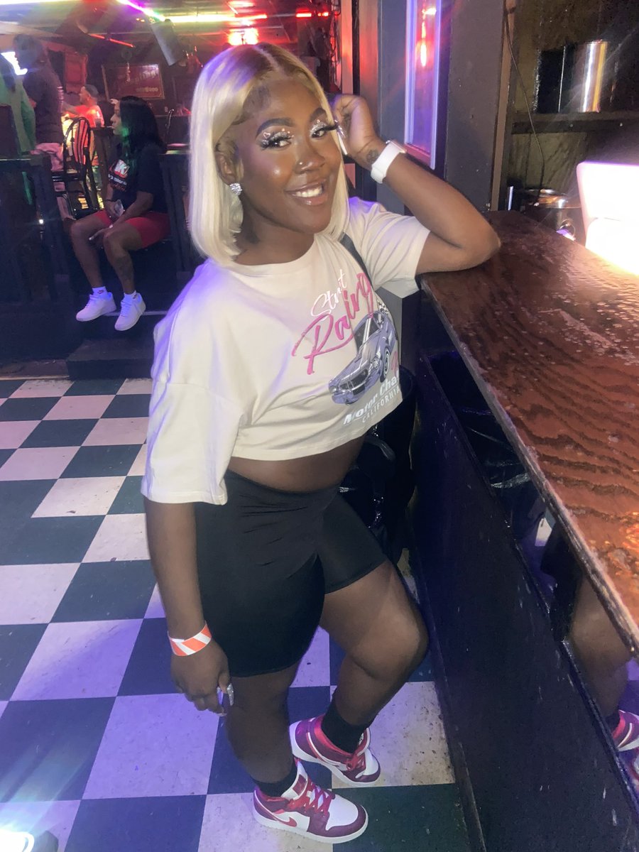 BebyyJayy's tweet photo. Dom Fem Checking in 😜🏳️‍🌈 https://t.co/CL6QIIbdZs