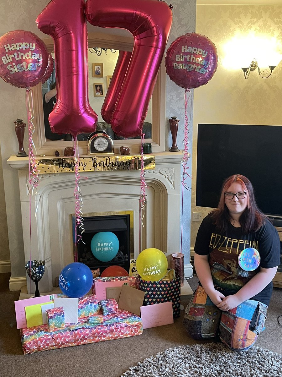 joannetreacy77's tweet photo. Happy 17th Birthday to this beaut My Strawbs! Mixed emotions with both laughter 😆 and tears 😢 so far but she has strength and resilience to get through. Love you Strawbs ❤️ 🎉 🎁 https://t.co/0elnZQmAmK