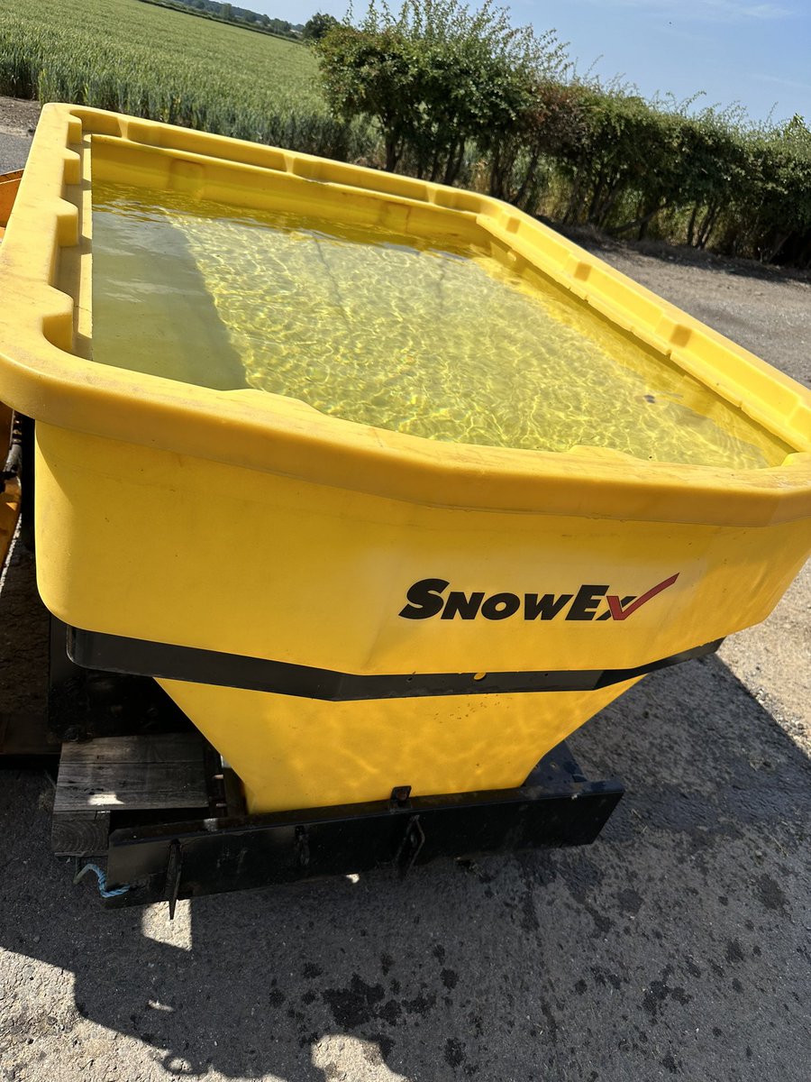 Sealed up an old gritter body, to use as a water tank for my veg garden. But not gonna lie….. the temptation to lay in it is real!!!
