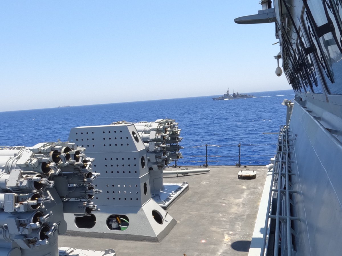 indiannavy's tweet photo. #INSChennai conducted cross-deck ship visits &amp; participated in #MaritimePartnershipExercise with #EgyptianNavy ship #ElSuez reaffirming the high level of #interoperability b/n the two navies.

🇮🇳-🇪🇬 #BridgesofFriendship

@IN_WNC @IN_WesternFleet @indembcairo @EgyArmySpox https://t.co/oYmCPLRdvJ