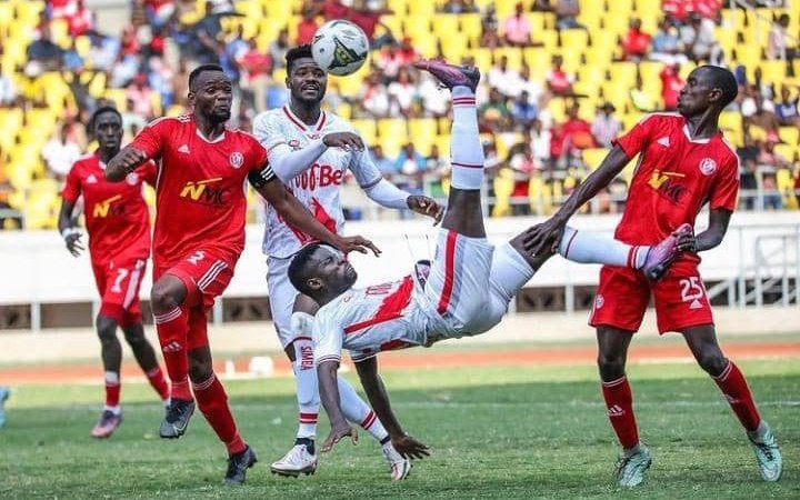 Baradhuli2's tweet photo. Huwa nawaza sana kwa kichwa changu "Hivi Moses Phiri bila majeruhi yale aliyoyapata katikati mwa msimu kiatu cha mfungaji bora angekikosa kweli??? Pia Simba Sc angekosa kweli kutinga fainali Caf??"
"HAPANA"
Huyu ni GINNI #MosesPhiri mfungaji tishio EA
#WenyeNchi
#SimbaYetu https://t.co/11zvTRjE09