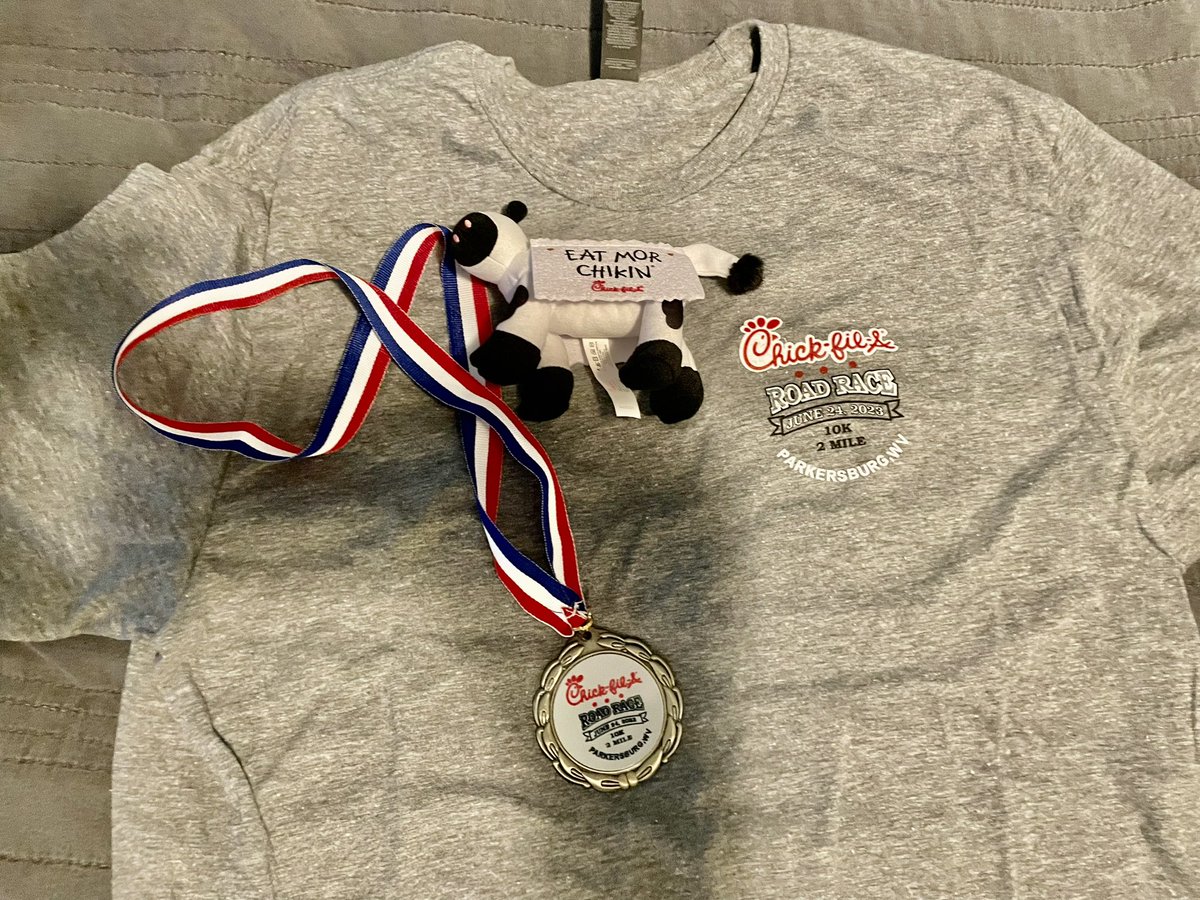 Felt good enough to race walk the Chick-Fil-A 2 mile race while @dfarrah426 was running the 10k yesterday morning. We both won the grand master division, not bad for my chemo week. #colorectalcancer #roadracing