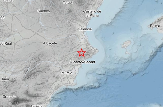 RadioAlcoy's tweet photo. SUCESO_ Alcoy registra un terremoto de 2,4 grados a primera hora de este domingo, aunque sin incidentes #Alcoi #Alcoy

https://t.co/mMypMb3QSo https://t.co/cuqnNNS7sd