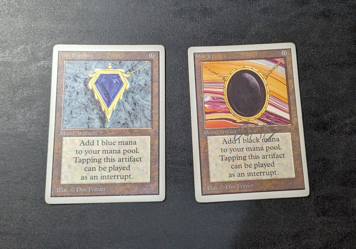 ColeTKmtg's tweet image. 東京MTGさん(@TokyoMTG)でサファイアとジェットを下取りトレードで購入させていただきました!

ニシデさん、ヨネダさん長時間の査定ありがとうございました!!
初P９大切にします!!

#プレイヤーズコンベンション 
#P9