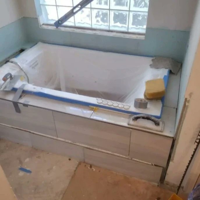 Lolasqualityco1's tweet photo. Throwback to this project. Where we relocated the drainage to accommodate new hot tub.

#lolathebuilder #building #builders #plumbing #plumbingfl #constructionfl #womeninhelmets #painting #carpentry #construction #lolasqualitycontractors #electricalservicesfl https://t.co/lRdhrSU9mc