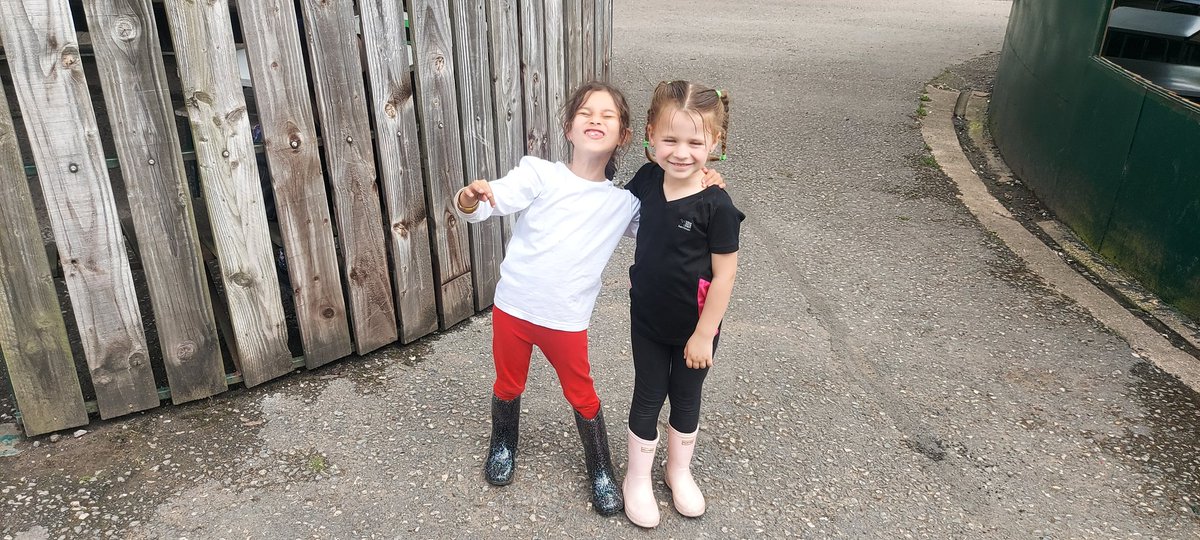 MEN BEHAVING DADLY crocky trail 2023. ❤💯