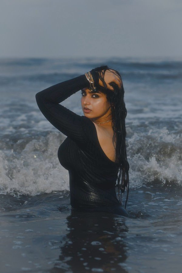 FzdomJCaAAADDPr?format=jpg&name=900x900