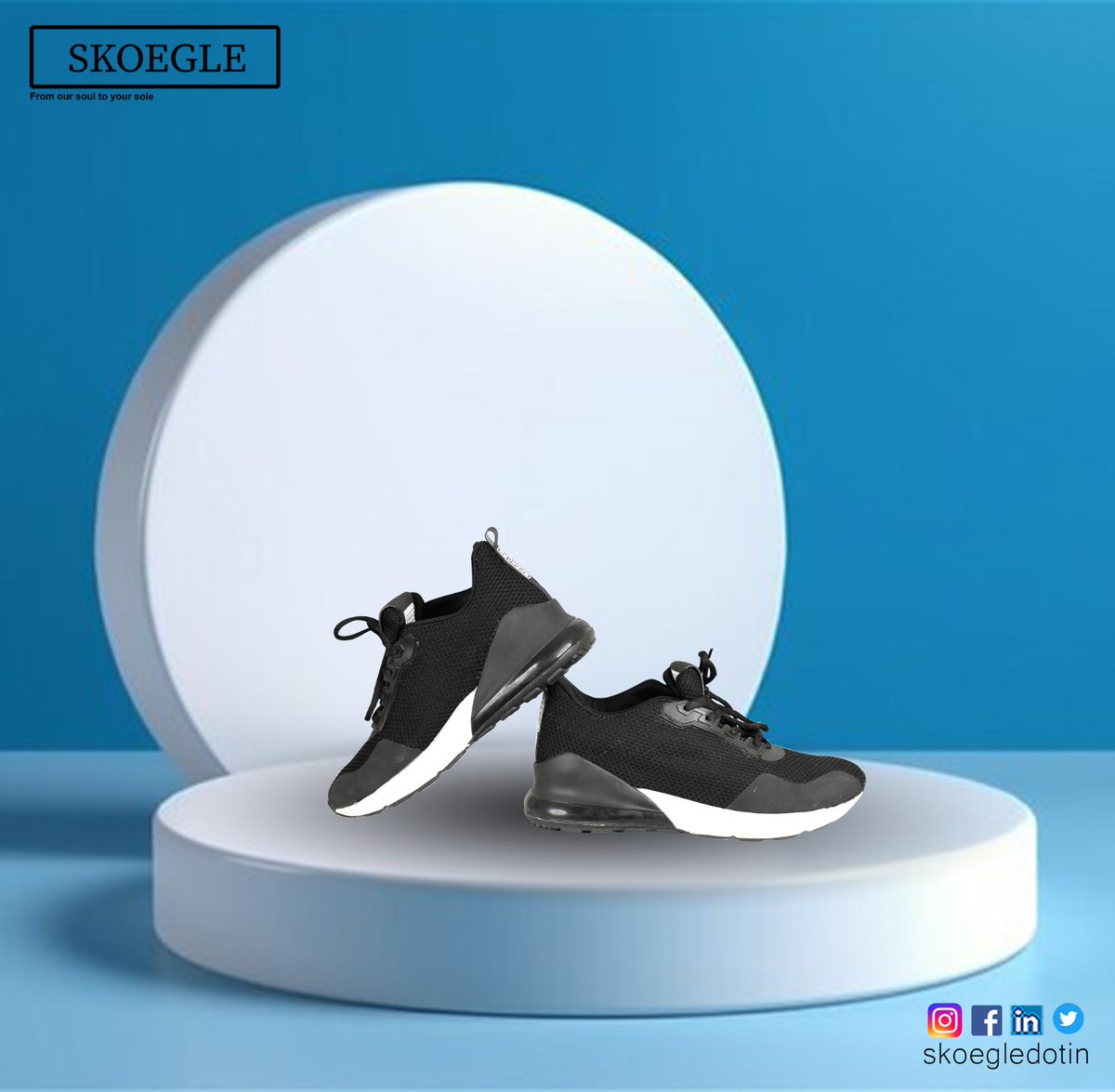 skoegledotin's tweet photo. "Step into the future with our intelligent kicks! Our smart shoes are revolutionizing the way you walk, combining comfort and technology like never before. Stay connected, track your steps, and experience footwear that's one step ahead. #SmartShoes #WalkingInnovation https://t.co/3evjdp0qo8