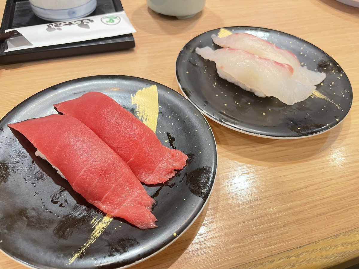 sSHO116's tweet photo. バクシン兄にお寿司連れて行って貰った
美味しかったぁぁ😋
ご馳走様です🙇‍♂️
昨日も行ったけど今からカラオケじゃい🎤
@BAKU_Lifeafter https://t.co/KFy6Klfv4F