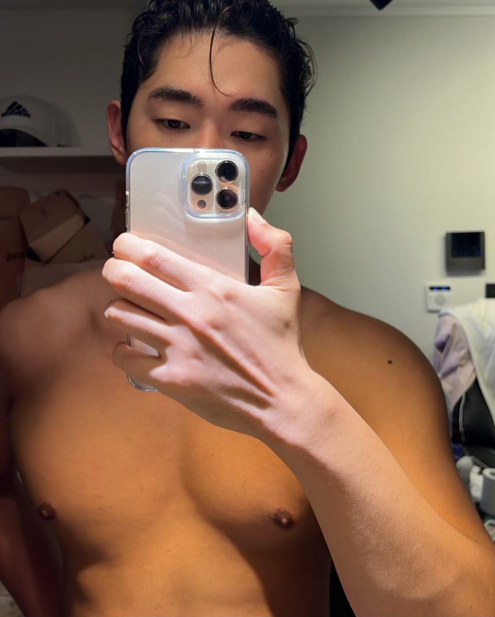 젖큰남자 만나고싶다.. 가슴근육 사랑합니다ㅋㅋ