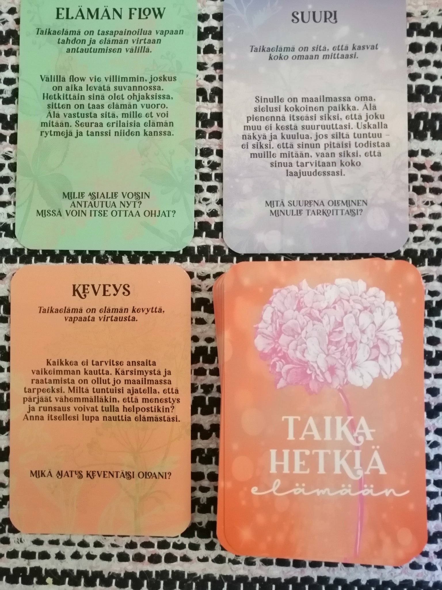 Heidi Lehtinen 🍀 on Twitter: "Nostin hetki sitten nämä kortit Katri ...