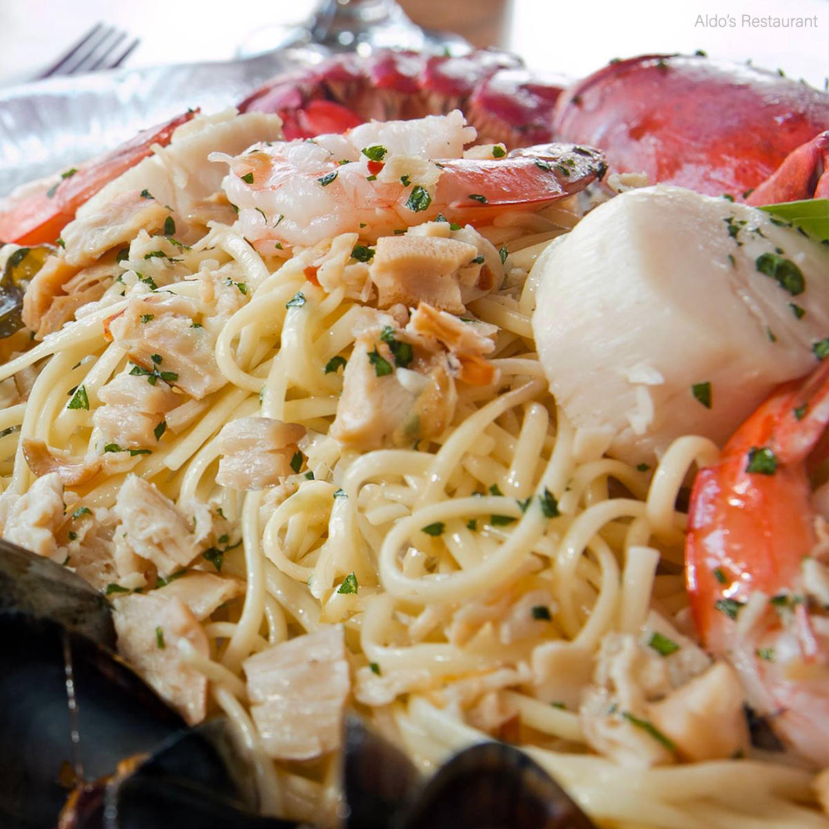 BlockIsleFerry's tweet photo. Aldo’s Restaurant is the #1 place on the island if you’re looking for Italian cuisine. Don’t just stop at Parmigiana, though. They have a great selection of seafood dishes and pizza! https://t.co/NH1xKII7iy
#Sponsor #RIFood #RIEats #BlockIsland #SailAway #BlockIslandFerry https://t.co/bRpg8dIXsC