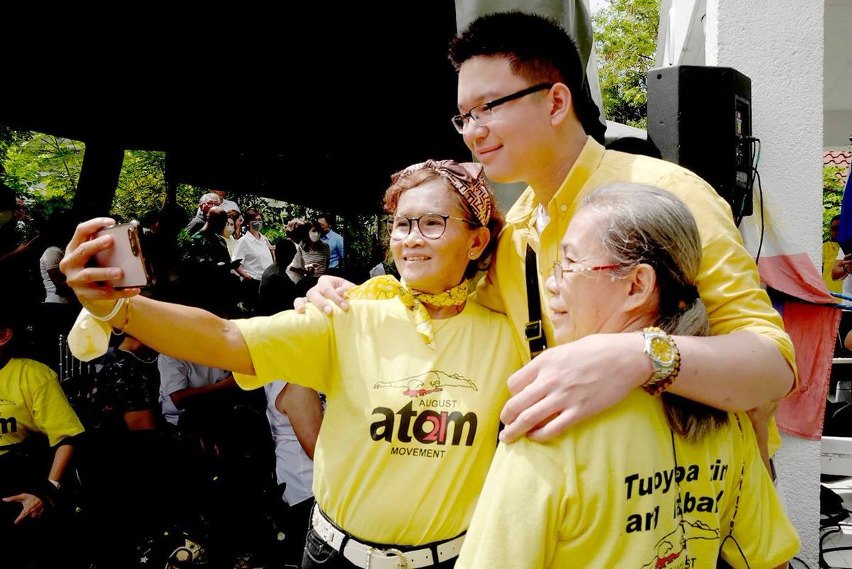 Noynoy Aquino tweet media