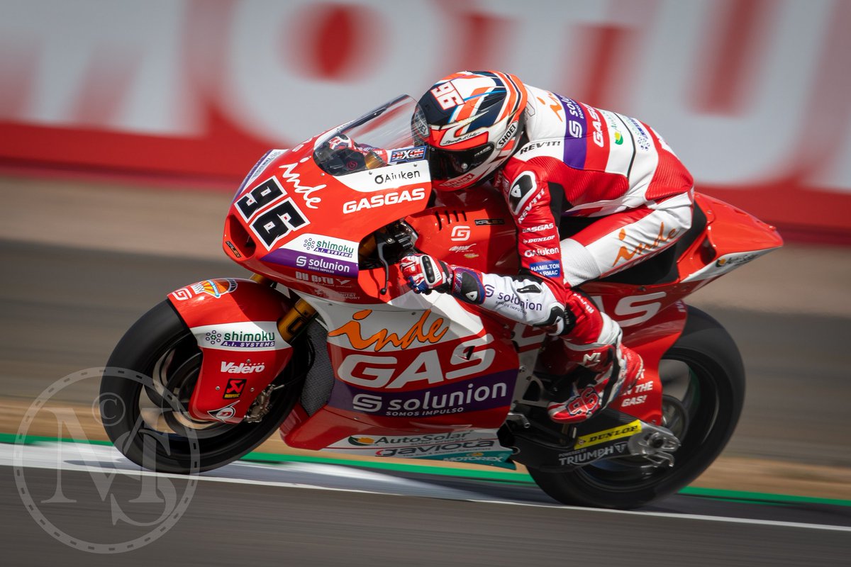 Goooooooo!!! <a href="/jakedixonracing/">Jake Dixon</a> awesome first win in moto2 🥇🍾✊️ #moto2 #MotoGP