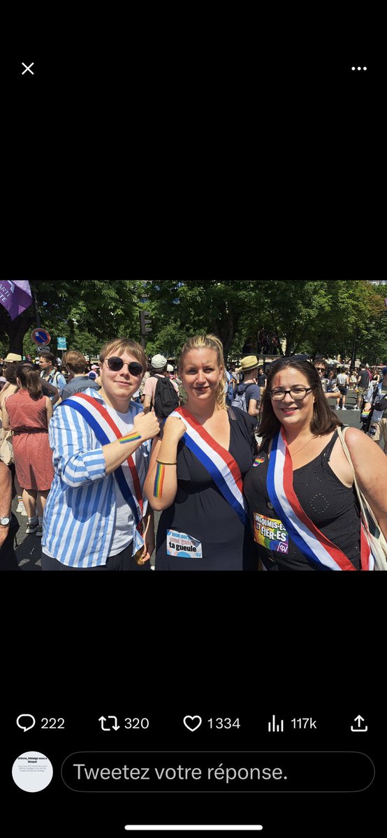 SurPieds's tweet photo. @InterLGBT Bande de nazes, incapables, inféodés à l’extrême-gauche, vous avez démoli la pride de Paris, c’était le pride la plus
chiante de l’histoire, vous nous faite honte #gauchiards https://t.co/8PvGM2NFUY