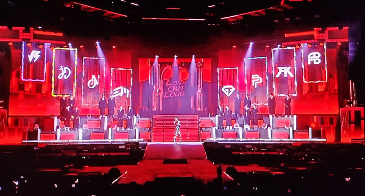 Their entrance is so dramatic!!! HAHAHA
Battle Round stage.. Lezz Go!!! 

#FirstKhao #OhmNanon #PondPhuwin #EarthMix #JimmySea #JoongDunk #ForceBook #GeminiFourth

#LOLFanFest2023D2