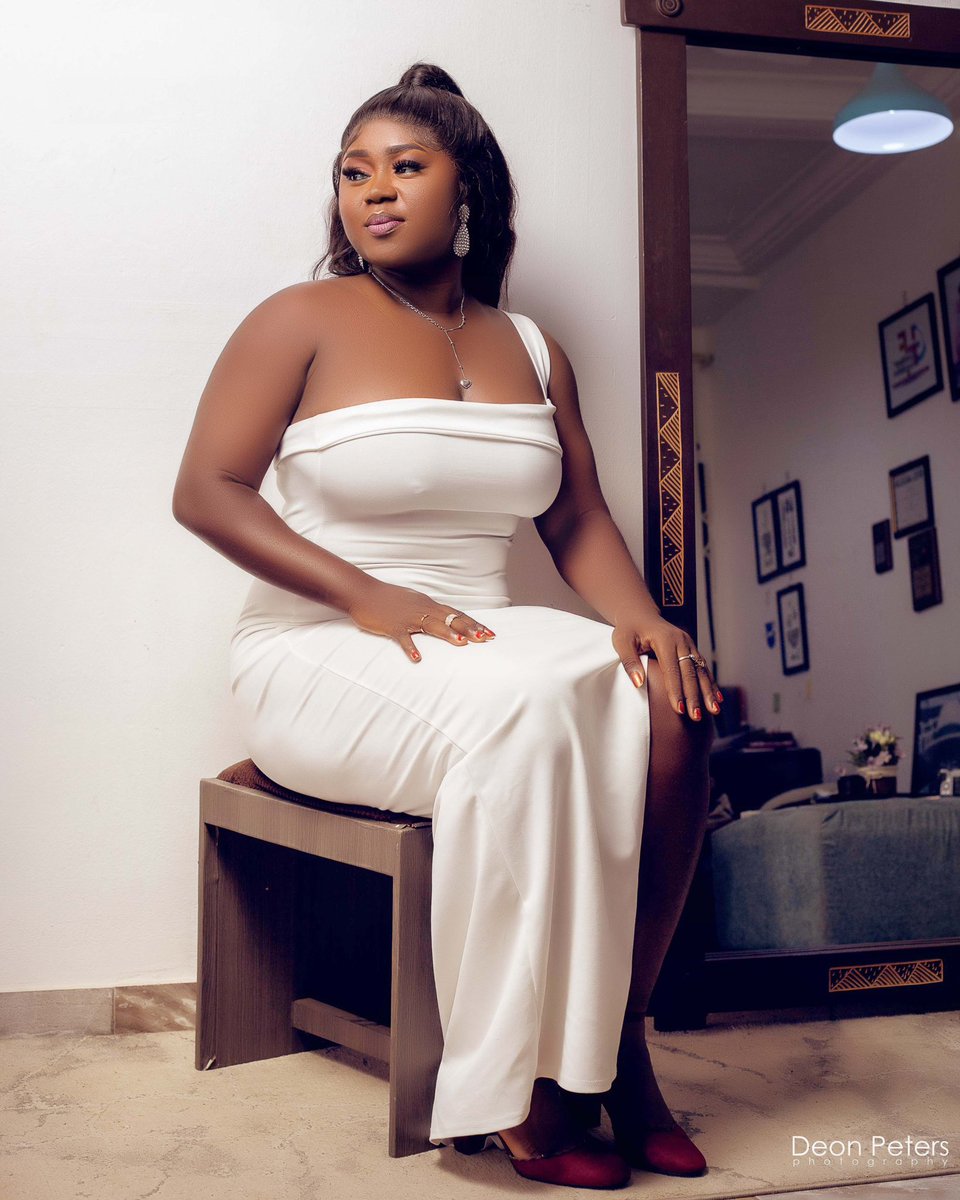 Gracefully Covered 😇🙏🕊️.