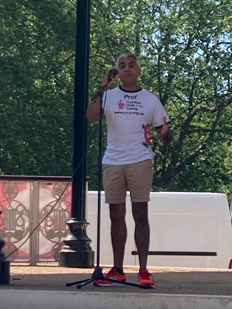 Thankyou <a href="/SSharmacardio/">Sanjay Sharma</a> for speaking today at the @cry_uk Heart of London Bridges Walk. The most important event in the year to bring together families who have travelled from all over the uk to walk in memory of so many young people who have died suddenly from heart conditions