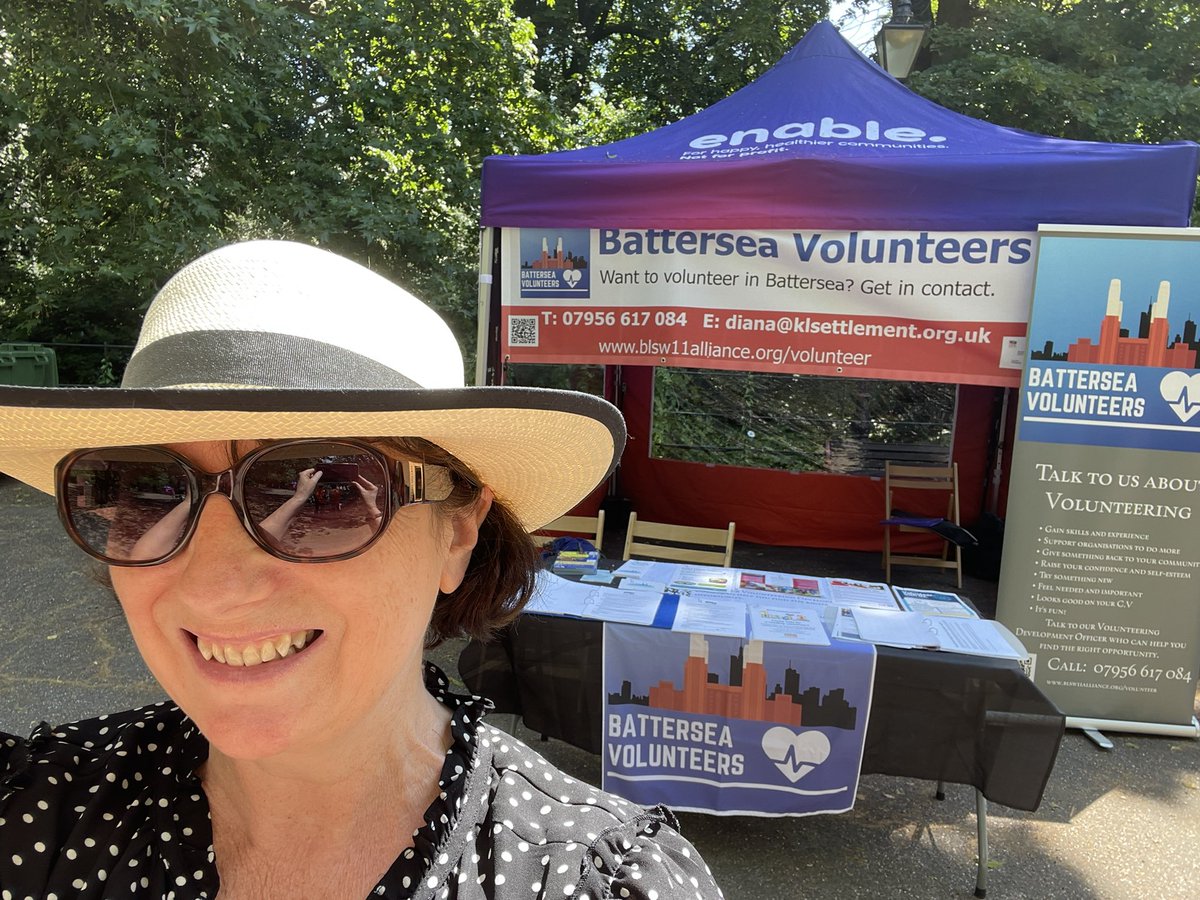 Don’t be shy, come and say hi! In #Battersea park today with 70 exciting #volunteer roles in Battersea park at the Bandstand. A perfect day for a new start. #charity #Battersea