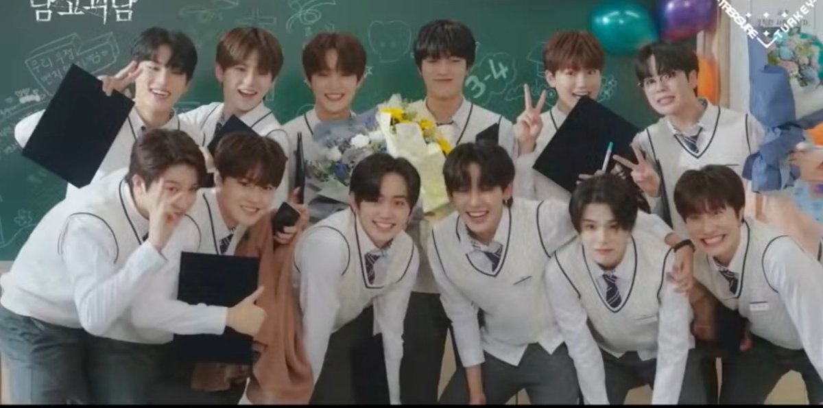 eda__1004's tweet image. Ben gerçekten bu kadar duygusal bir insan değildim haruto odaya girdiği zaman jeongwoo kafasını çevirdiğinde ben neden ağladım sınıf haruto yu istemediği zaman ben ikinci kez tekrar neden ağladım #themysteriousclass