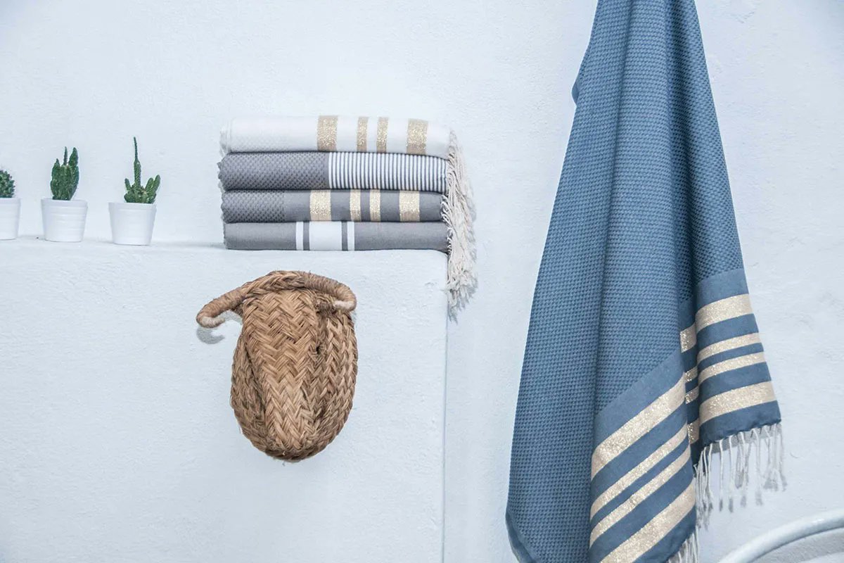 Autour du bain
Réalisez 64% d’économies en matière de foutas, draps de Hamam & de plage avec cette vente privée qui se termine le 29 juin à minuit. #maillotdebain #beachwear #febronie #venteprivee #venteflash
=> buff.ly/3qS16Ux