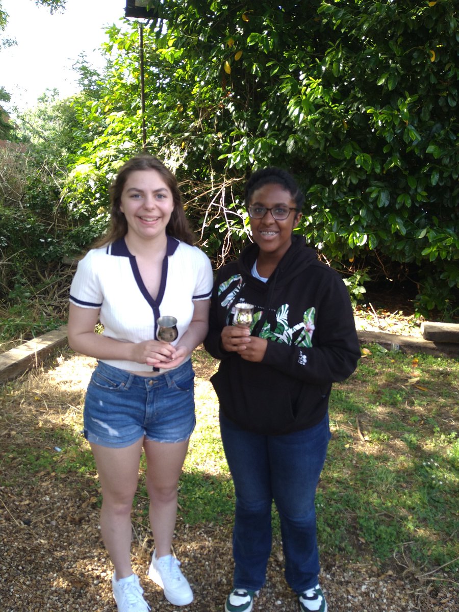 It was my absolute honour to present Evie &amp; Joelle with their long service awards on behalf of <a href="/BedwellRangers/">Bedwell Rangers FC</a> yesterday. 
They were tiny 7 year old dots at <a href="/StMClitherow/">StMargaretClitherow ❤️🌈❤️</a> when they started playing for the club. They have just finished their GCSE'S at <a href="/thejhnschool/">The Saint John Henry Newman Catholic School</a> How time flies