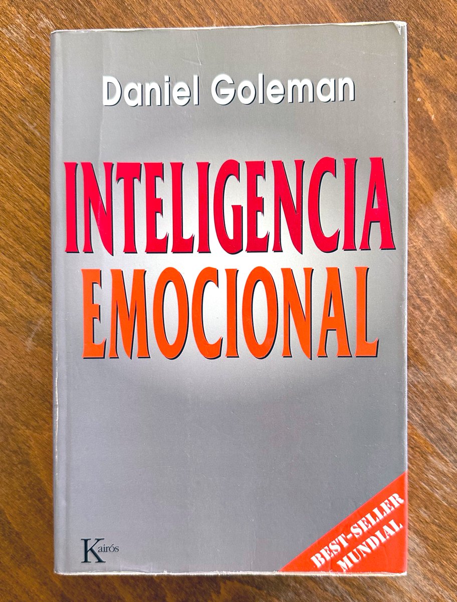 chibas's tweet photo. 10 ✨Libros que te ayudarán a gestionar tus emociones.

1. Inteligencia emocional. https://t.co/2mdcTqnmHo