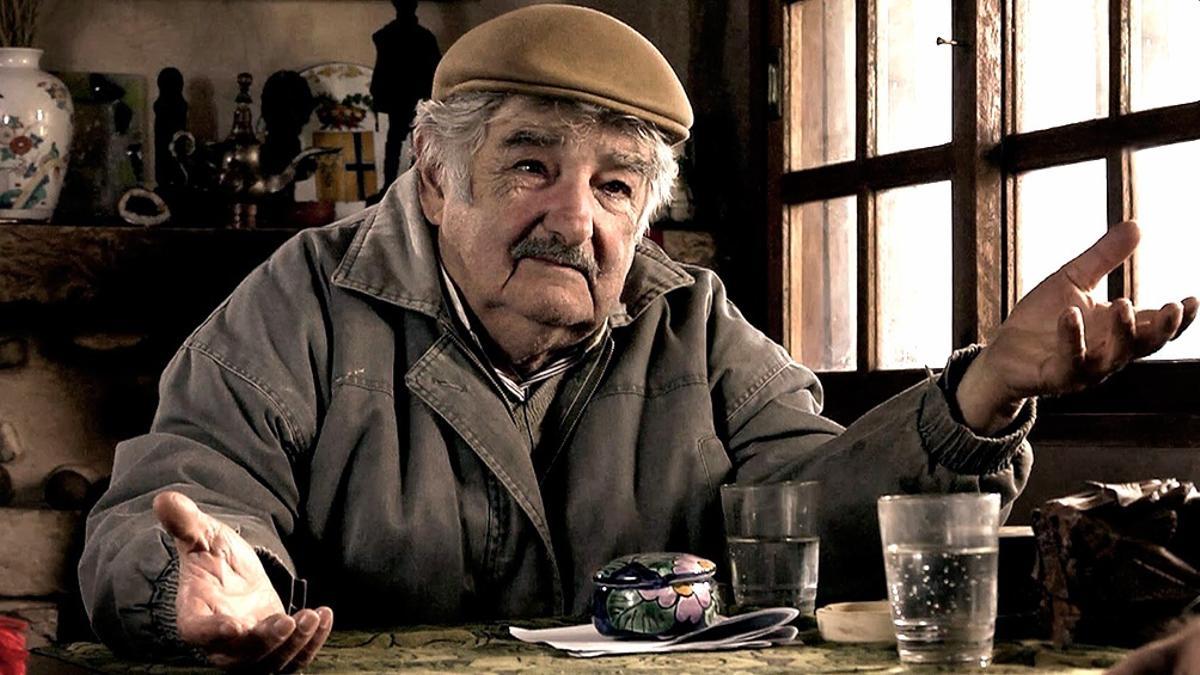La sabiduría y ejemplaridad de Pepe Mujica

Pepe Mujica siempre tuvo muy claro que el sentido de la política es promover el bien común, la libertad y la justicia. De ahí que la ejemplaridad deba ser el rasgo principal del político. No es suficiente que sean honestos. Además,