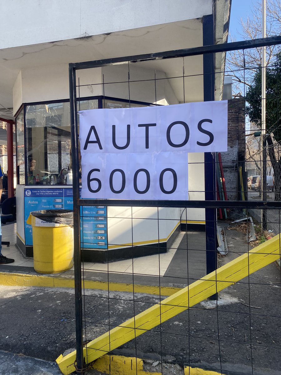 ¡Hablemos de robos ! 
Nadie del <a href="/gcba/">Buenos Aires Ciudad</a> controlando los precios <a href="/AGC_Control/">Agencia Gubernamental de Control</a> en la cancha de Boca!