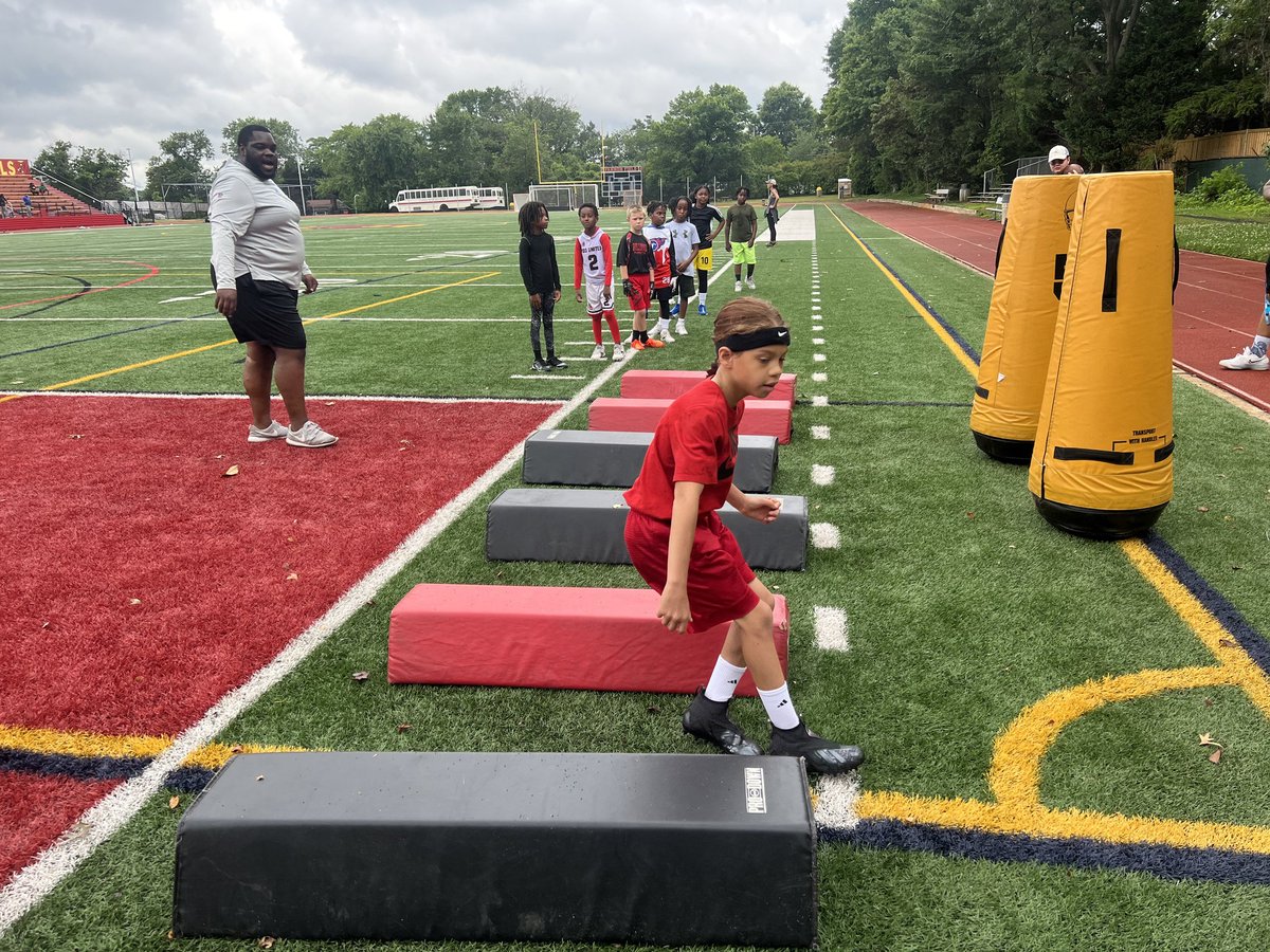 The weather held up for my staff &amp; I to host our youth football camp. Thanks to Coach Bourne &amp; <a href="/ECoop45/">Endor Cooper</a> for being connected to the youth league organizations in DMV💯. Our campers had a great 🏈 experience. More football camps this summer at BI‼️🔥💪🏆 bishopireton.org/summer-camps