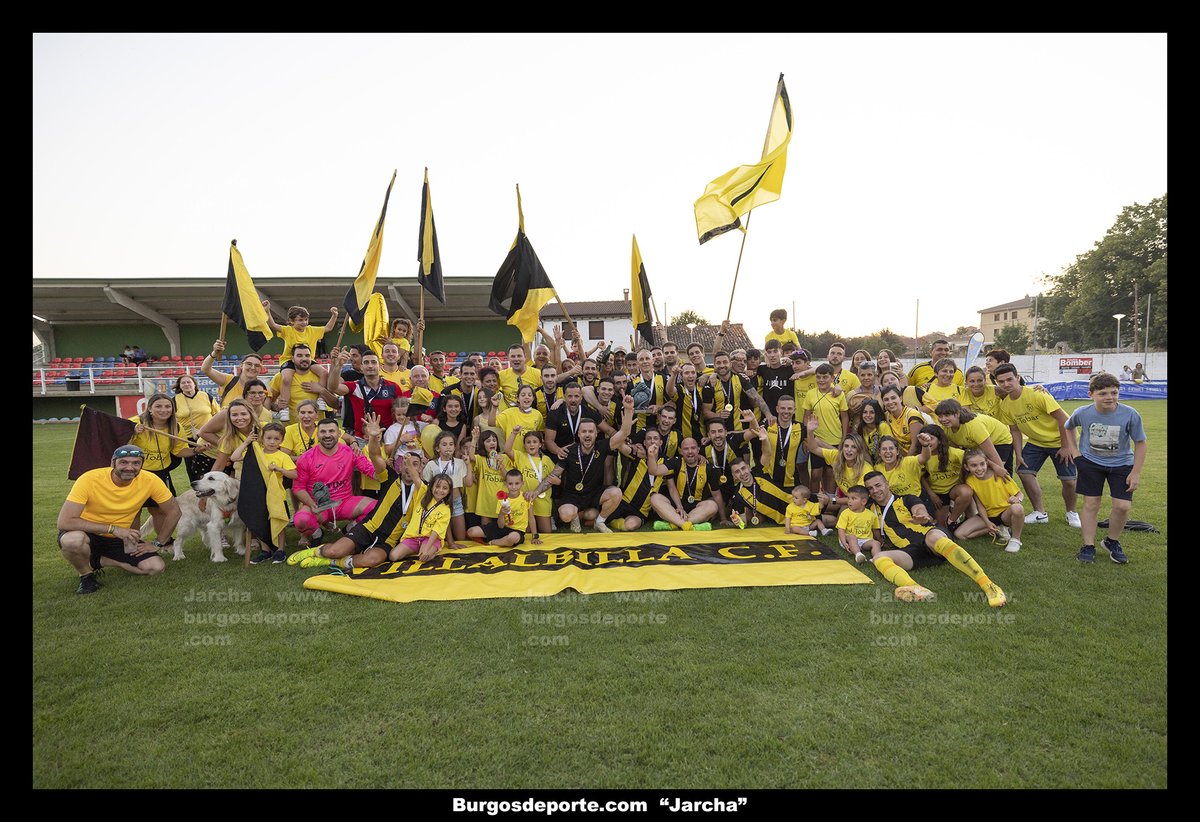 Jarcha_foto's tweet photo. En la web de @BurgosDeporte podéis ver una FOTOGALERÍA de #XLIIITrofeodeFútboldelaDiputacióndeBurgos @IDJBurgos entre #VillalbilladeBurgos y #PozadelaSal en https://t.co/dHfBsWQlpW https://t.co/ZigatGZwc1