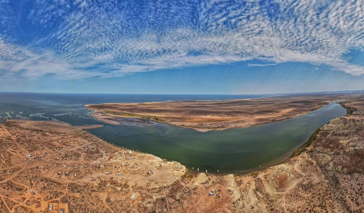 SECTURBCS's tweet photo. 🌞 ¡Muy buenos días a todas y todos! 🌞
🟢 #SETUE desde el estero El Chicharrón, en el municipio de #Comondú, les desea pasen un excelente domingo. Disfruten al máximo del último día de la semana. #ViveBajaCaliforniaSur
📸: Marco Antonio Agúndez https://t.co/7Ge6SJWyYd