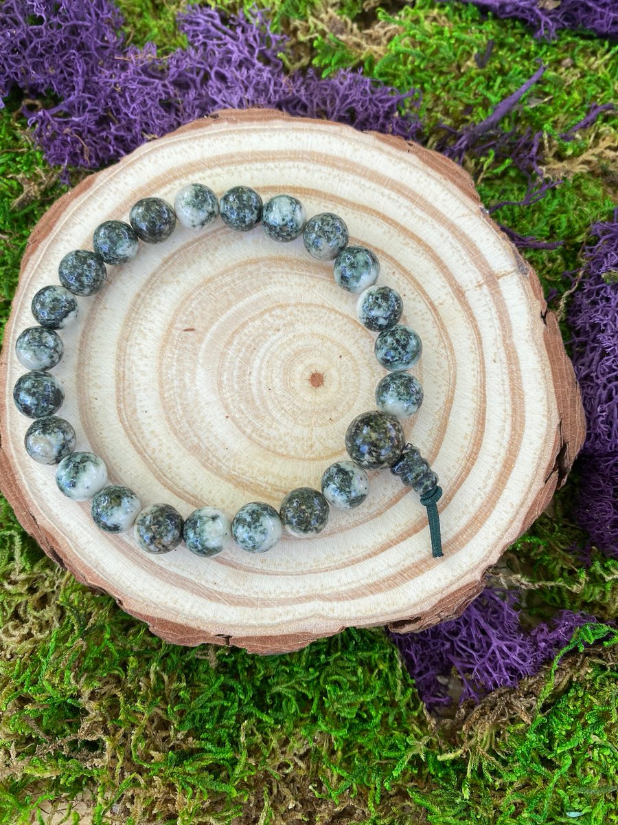 triplegoddessa1's tweet photo. Thanks for the kind words! ★★★★★ "Wonderful! Thank you so much!" Sheila A. https://t.co/7LEtRaYcmo #etsy #preselibluestone #stonehenge #crystals #pagan #witchcraft #witch #chakra #dolerite #druid https://t.co/PttyRhNAwi
