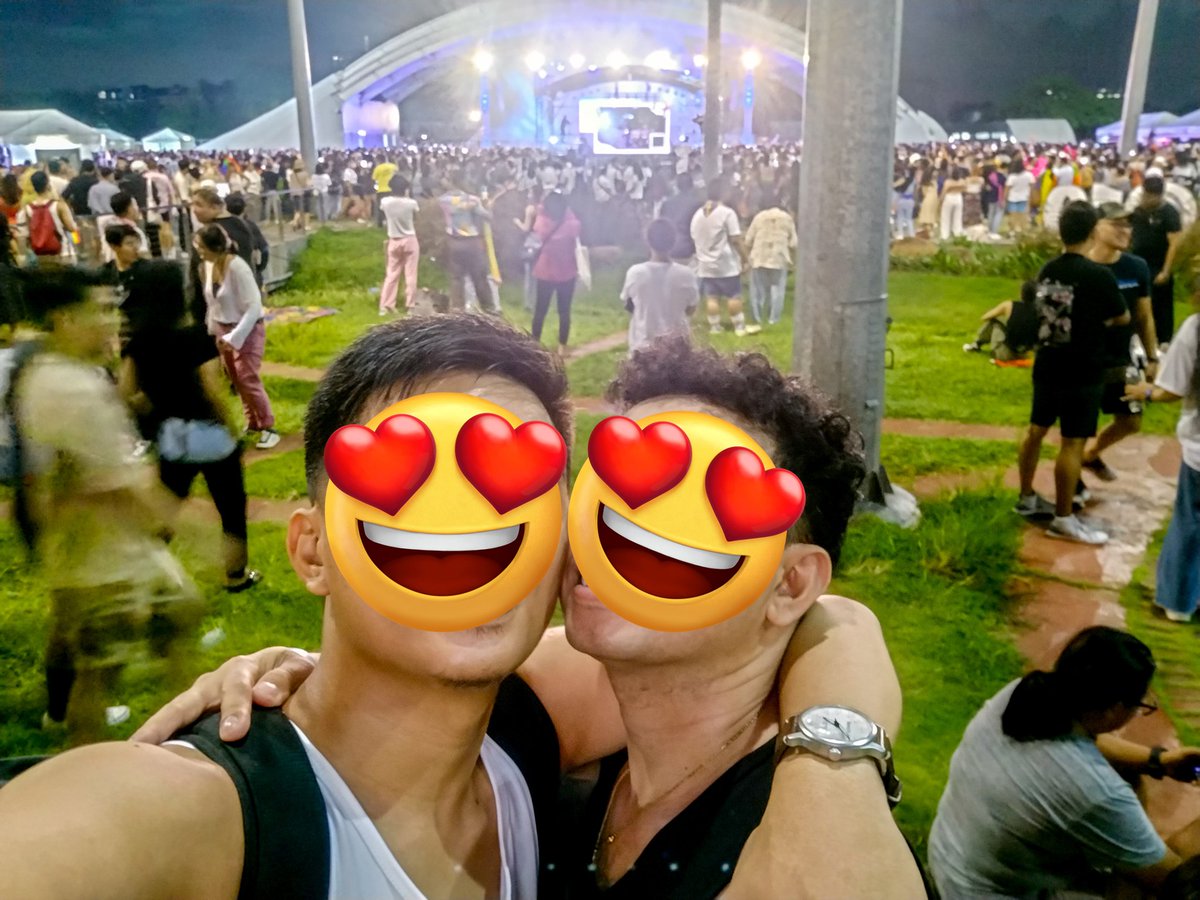 aaroncuevas_'s tweet photo. My very 1st #Pride2023  with @mvm_21 😘😘😘 I LOVE YOU https://t.co/sGhpBKJbSG