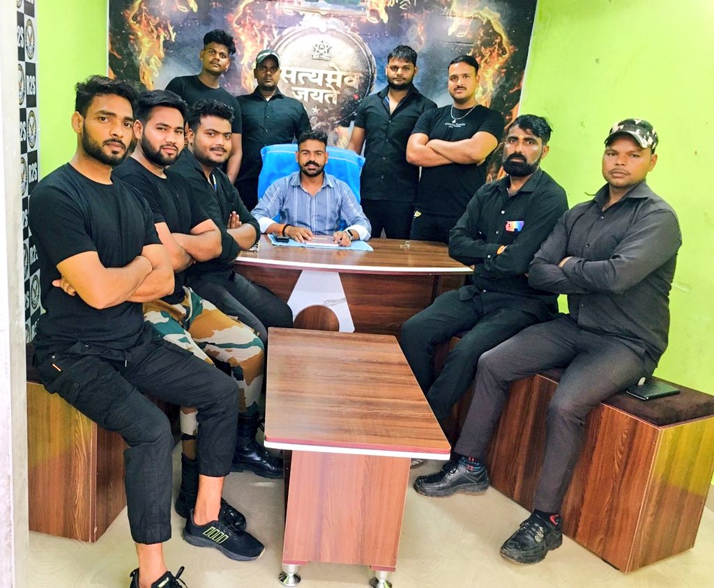 r2sup2023's tweet photo. #Rohit_Security_Service_( #R2S)..
Office:- Near Trama Centre Gate no.2,1St floor Shope no.23 Seth Vimal Jain complex Agra road FZD
☎️7536079085
Contact in:-#r2sup2023 #all_type_security...
@r2sup2023 #r2sup2023 #r2sup #security #Housekeeping https://t.co/HP6bIubYOU