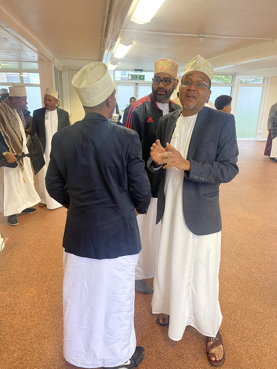 hassankham1s's tweet image. Zanzibar holds a special place in our hearts, and we stand united to protect its beauty, culture, and people. No matter the cost, we are committed to defending Zanzibar&apos;s Identity🛡️ #ZanzibarStrong #UnityInDefense