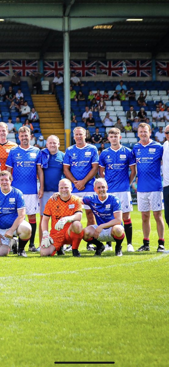 The late Andy Goram’s son! So grateful to be part of the @leerigbyfdn carrying on the tradition of a Goram being present! Special day for the lad. 💙🇬🇧💙