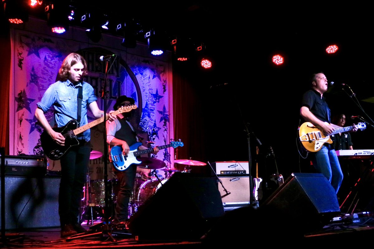 kathy7's tweet photo. Coincidentally ran across some old photos and video we took in Lexington, KY , Buster’s aka Manchester Music Hall. Was our first of many shows. Thurs, Aug 22, 2013. #jasonisbell #400unit #livemusic @JasonIsbell @SoutheasternRec @the400Unit https://t.co/oFCMVPTntx