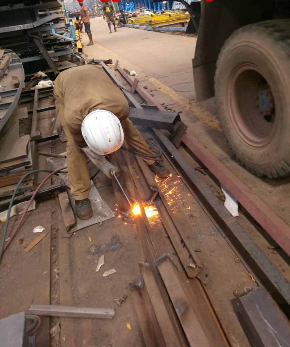#CCAA
Railway act apprenticeship ko GM POWER SE BHARTI karo
We are double skil
Railway ka Kam shika he 
Shike huye skill ka use karo <a href="/AshwiniVaishnaw/">Ashwini Vaishnaw</a>  ji
<a href="/RailMinIndia/">Ministry of Railways</a> 
<a href="/AmitShah/">Amit Shah</a>