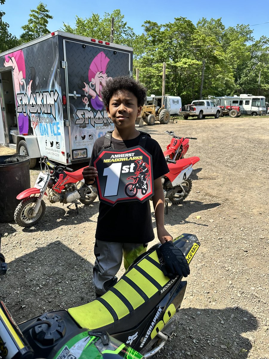DrAmandaMesser's tweet photo. Day two of racing weekend! We’re so proud of our sweet boy! He won first place today in the Grand Prix. It’s beautiful to see the genuine congratulations and continued support from our racing community. Go #TeamMesser 💚🖤💛 https://t.co/QnAVtY1pPt