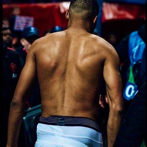 𝑺𝒆𝒅𝒖𝒄𝒕𝒊𝒗𝒆 𝑺𝒖𝒏𝒅𝒂𝒚.

ㅤ