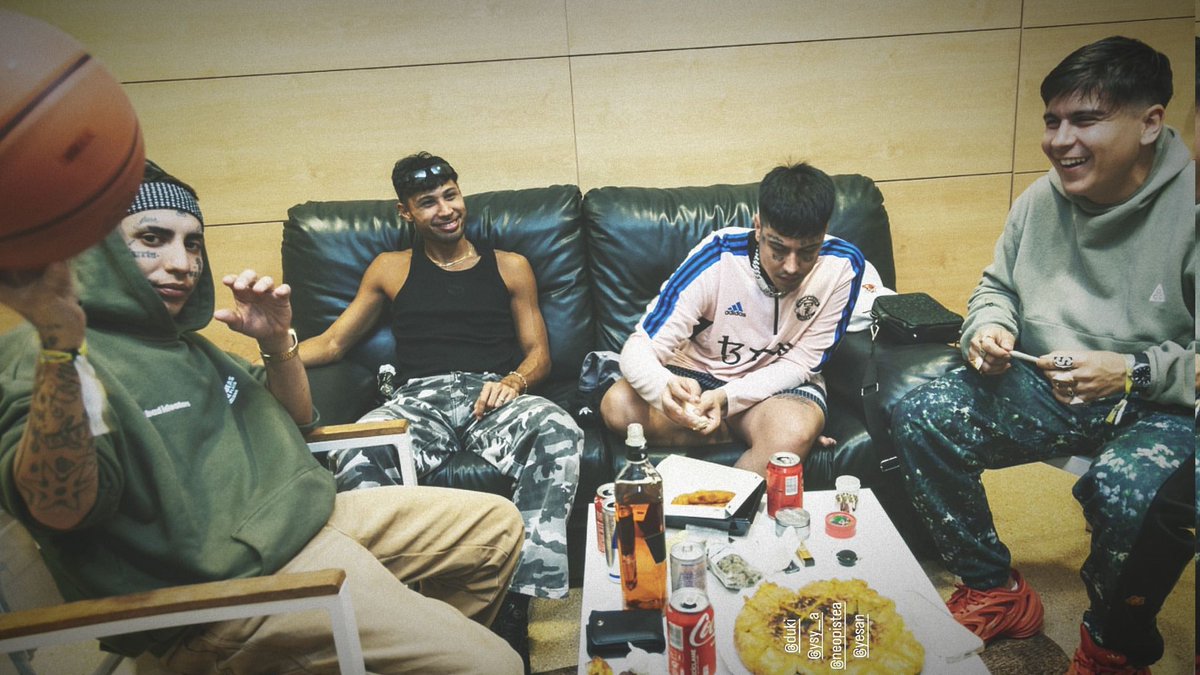 AlexCARP07's tweet image. JUJUJU #ModoDiablo 🥲😈