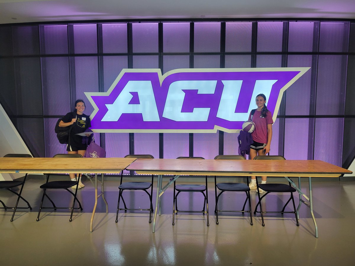 Stephanie Roberts tweet media