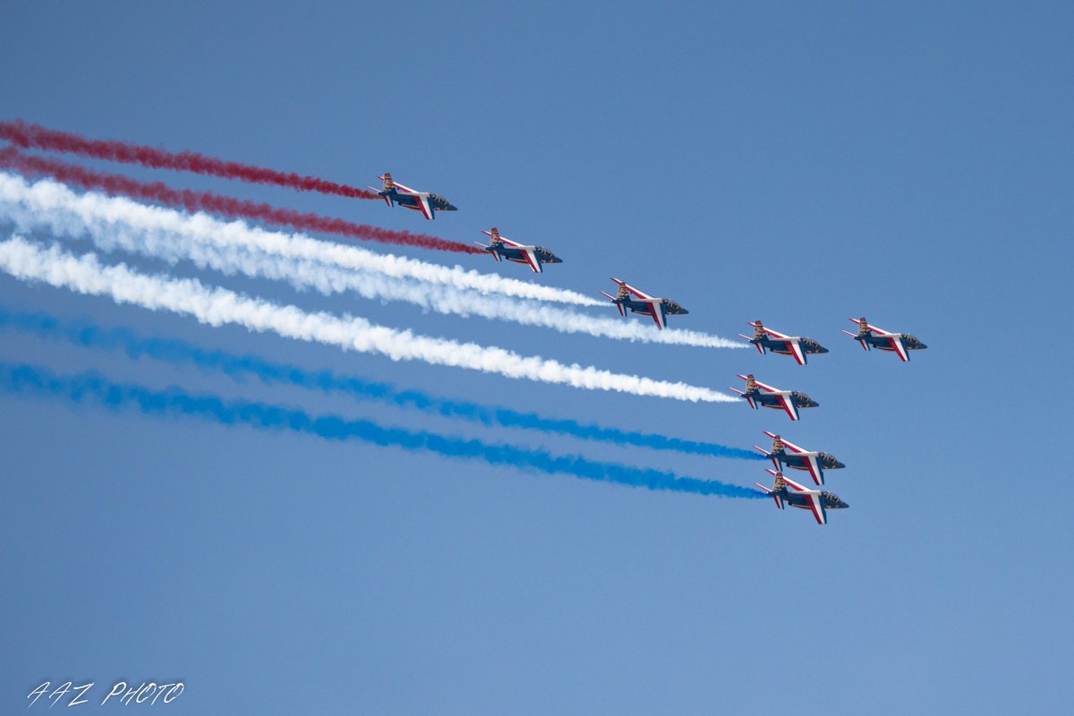 #patrouilledefrance #patrouilledefrance🇫🇷 #armeedelair #armeedelairetdelespace #alphajet #dassaultalphajet #millitaryairplane #aircraft #jetfighter #jetfighters #warbird #warbirdphotography
#siae2023 #lebourget2023