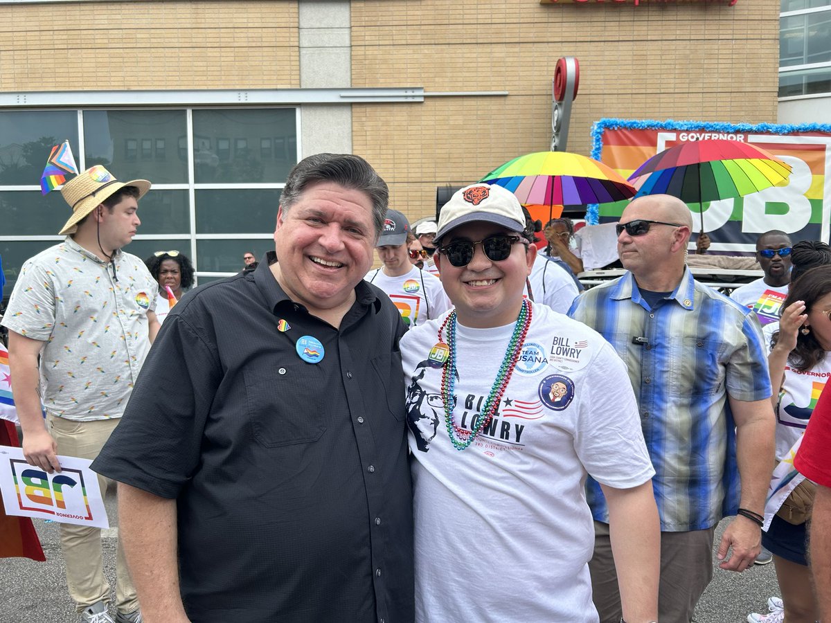 Happy Pride, Chicago! 🏳️‍🌈🏳️‍⚧️ Always great to see my friend, @GovPritzker.